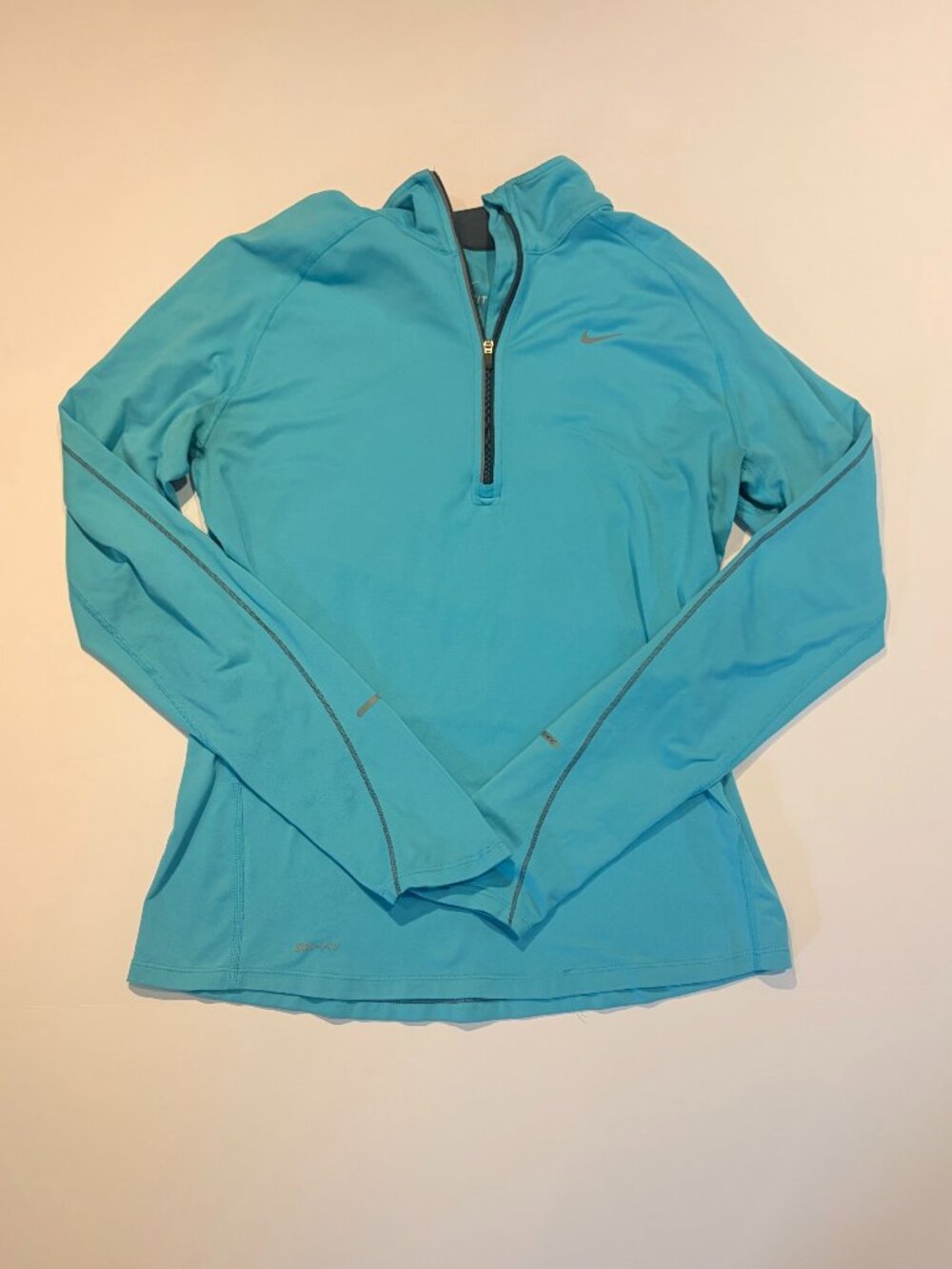Nike Dri-FIT 1/4 Zip Pullover size Medium